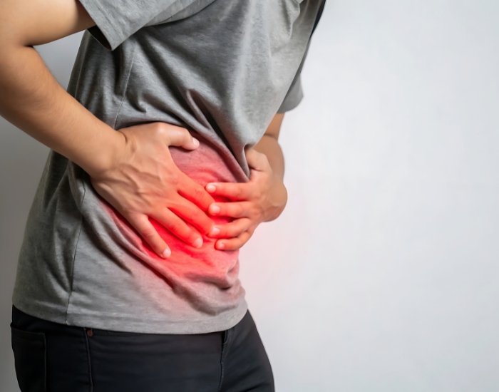 Burning Sensation Under Right Rib: Causes, Symptoms, Diagnosis & Management