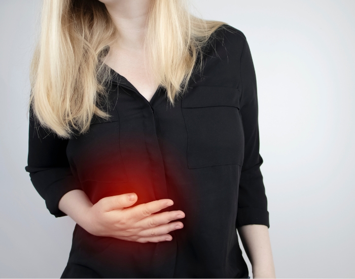 Discomfort Right Side Under Ribs | Causes & Symptoms